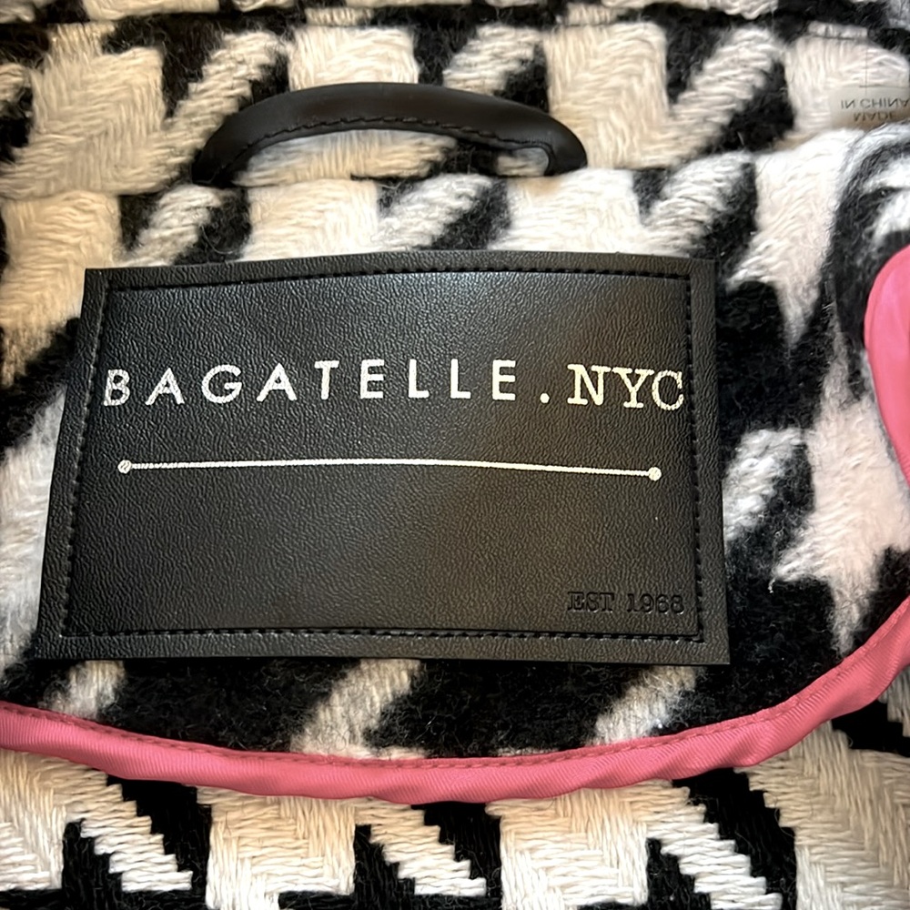 Bagatelle Houndstooth Button Front Oversized Jack… - image 2